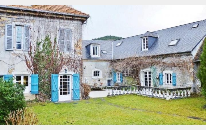 Réseau Immo-diffusion : Maison  LOURDES  460 m2 260 000 € 