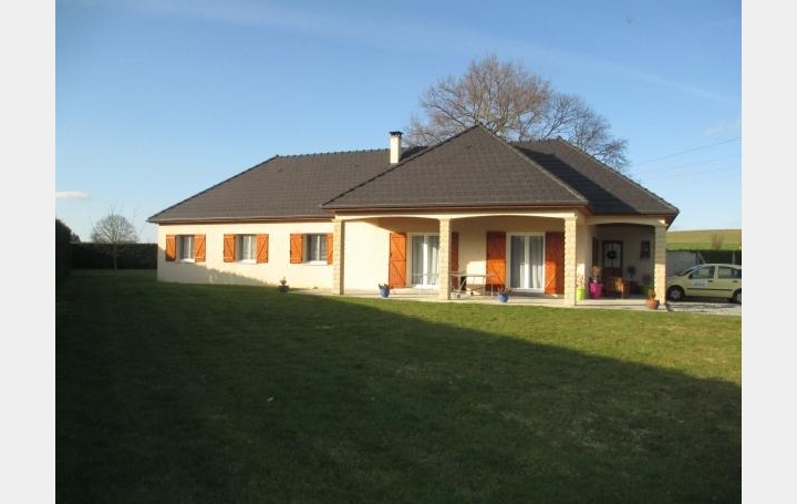 Réseau Immo-diffusion : Maison  NAY  157 m2 280 000 € 