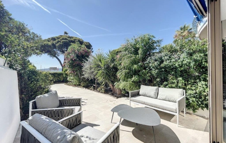 Appartement CANNES (06400) 82 m<sup>2</sup> 1 650 000 € 