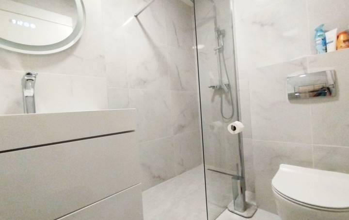 3 Pièces CANNES (06400)  73 m2 1 750 000 € 