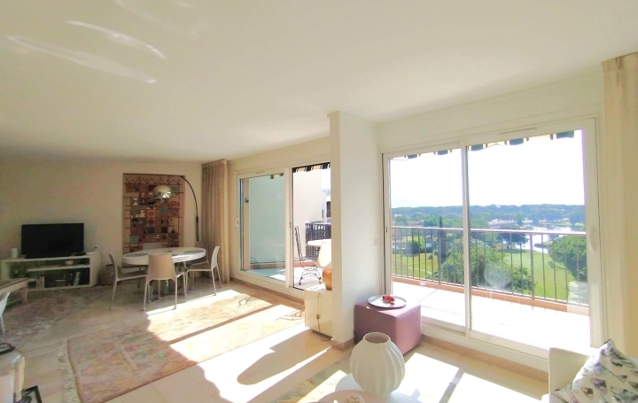 5 Pièces MANDELIEU-LA-NAPOULE (06210)  130 m2 1 450 000 € 