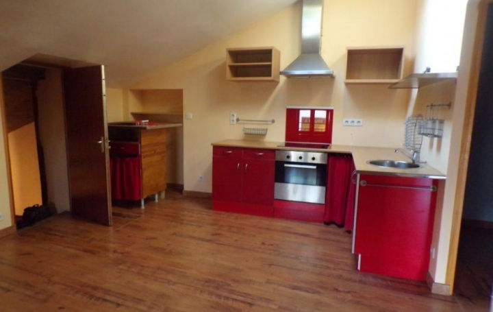 Réseau Immo-diffusion : Appartement P2  SAINT-ALBAIN  40 m2 330 € 