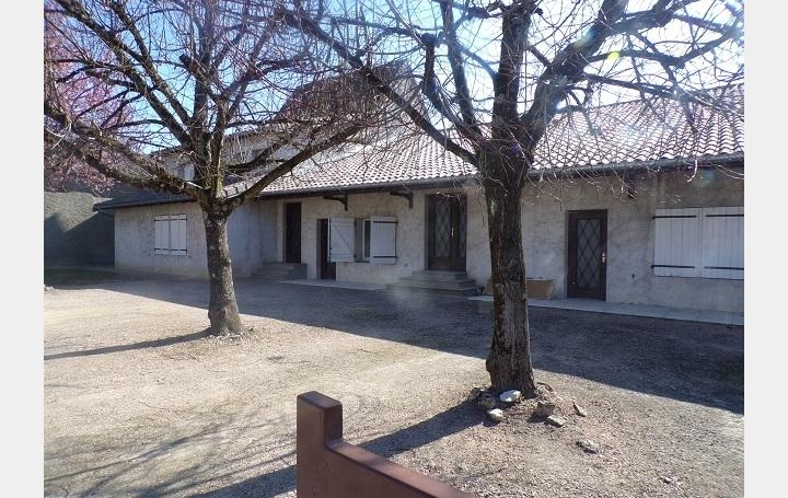 Réseau Immo-diffusion : Appartement P4  FLEURVILLE  85 m2 550 € 