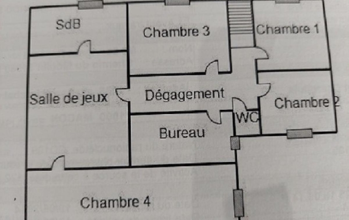 Maison PRISSE (71960)  124 m2 872 € 