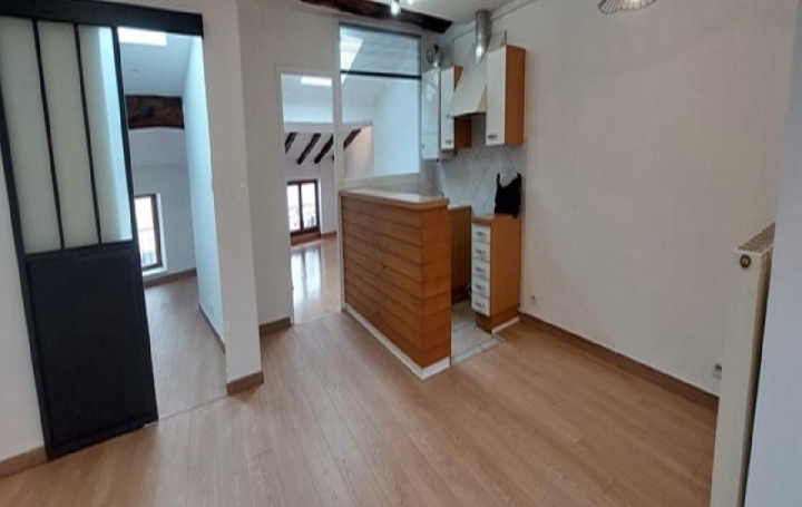 Réseau Immo-diffusion : Appartement P3  MACON  55 m2 625 € 