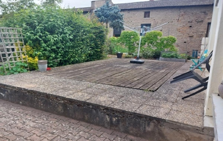 Réseau Immo-diffusion : Appartement P3  PRISSE  83 m2 640 € 