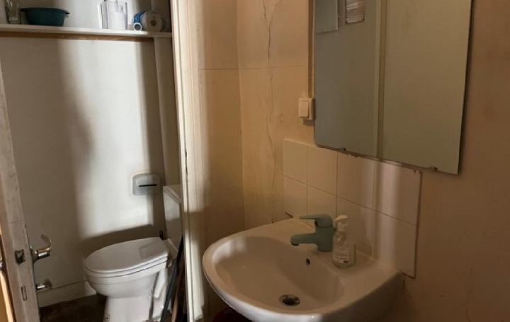 Local commercial MACON (71000)  130 m2 2 190 € 