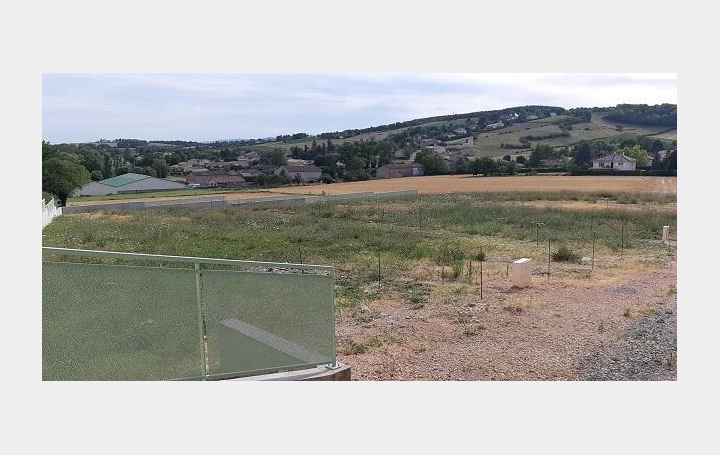 Réseau Immo-diffusion : Terrain  HURIGNY   73 700 € 