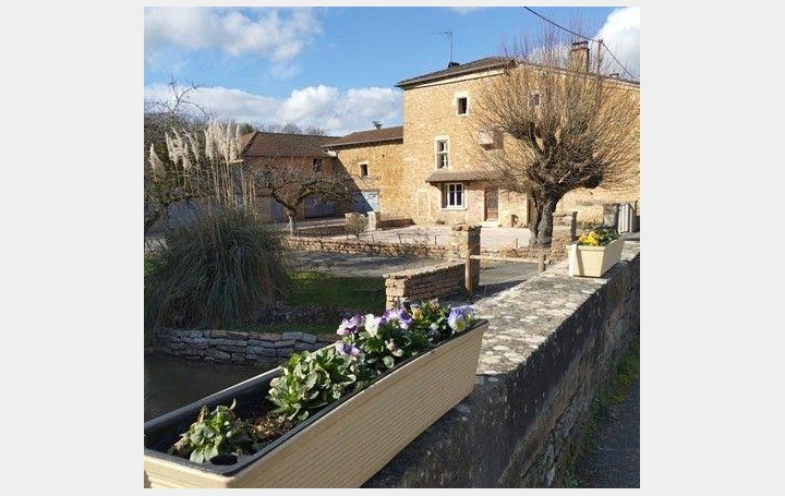 Maison LAIZE (71870)  141 m2 356 000 € 