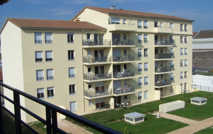 3 Pièces MACON (71000)  60 m2 158 000 € 
