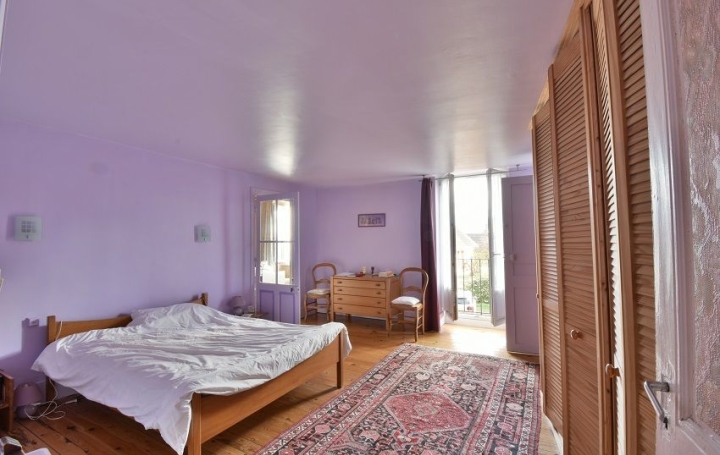 Maison MACON (71000)  280 m2 319 000 € 