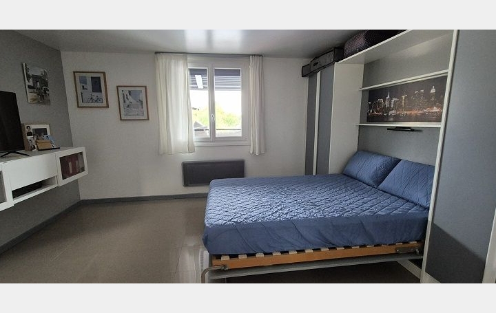 Maison REPLONGES (01750)  185 m2 488 000 € 