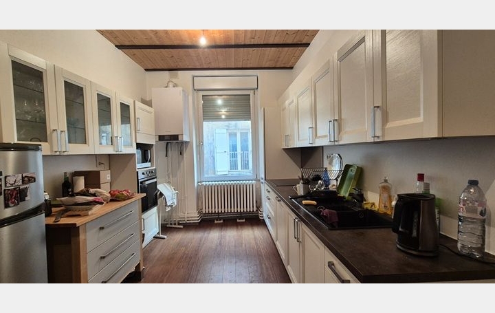 4 Pièces MACON (71000)  155 m2 216 000 € 