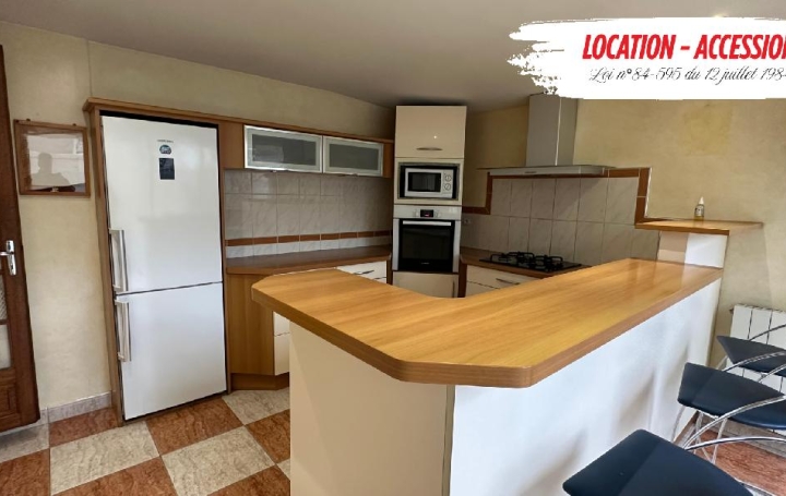 Maison LE MANS (72000)  174 m2 2 000 € 