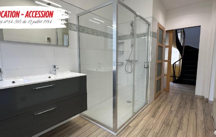 Maison LE MANS (72000)  174 m2 2 000 € 