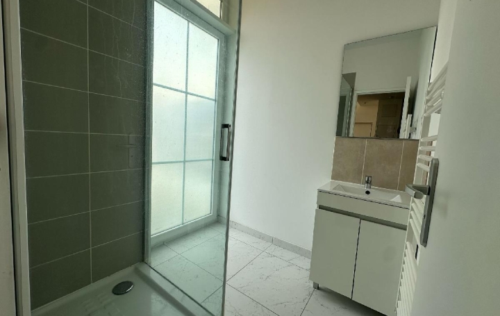 2 Pièces LE MANS (72000)  49 m2 173 975 € 