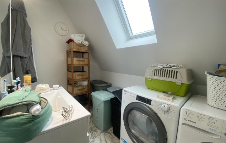 5 Pièces LE MANS (72000)  73 m2 203 162 € 