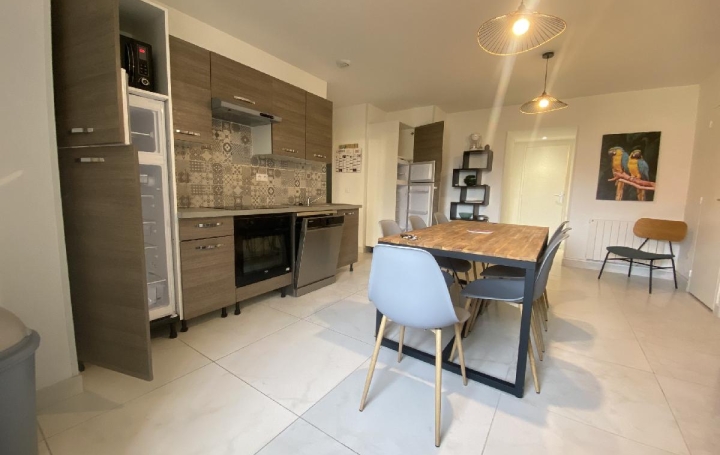 8 Pièces LE MANS (72000)  74 m2 194 632 € 