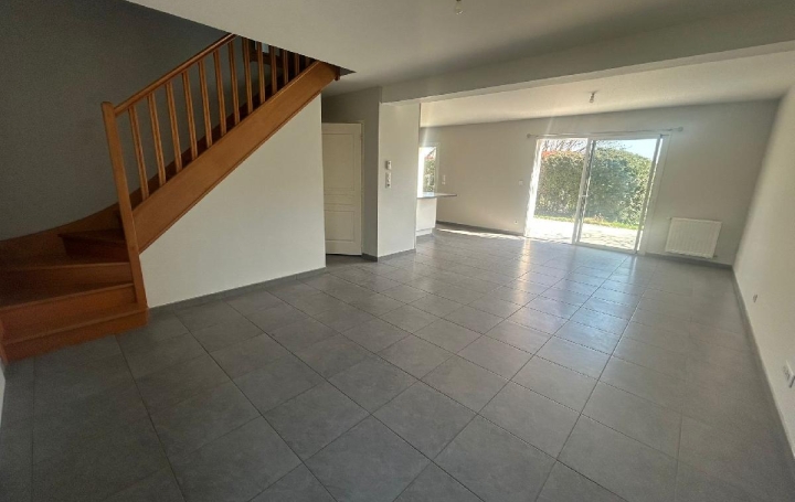 Maison CHANGE (72560)  151 m2 307 400 € 