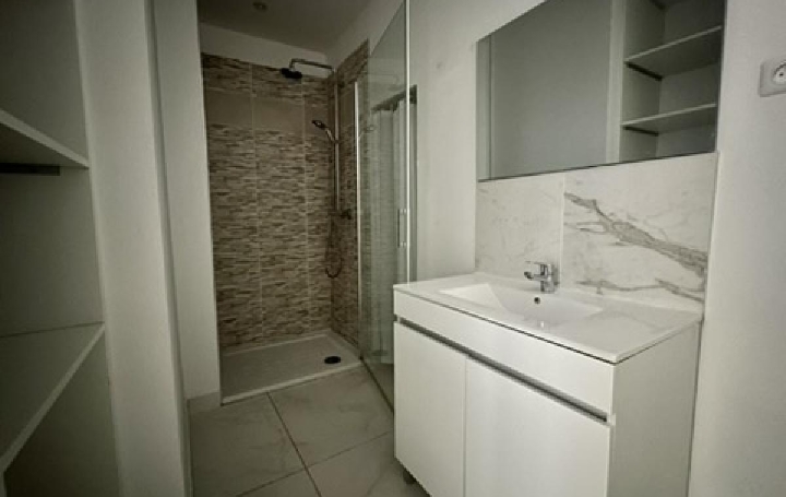 2 Pièces LE MANS (72000)  57 m2 129 320 € 