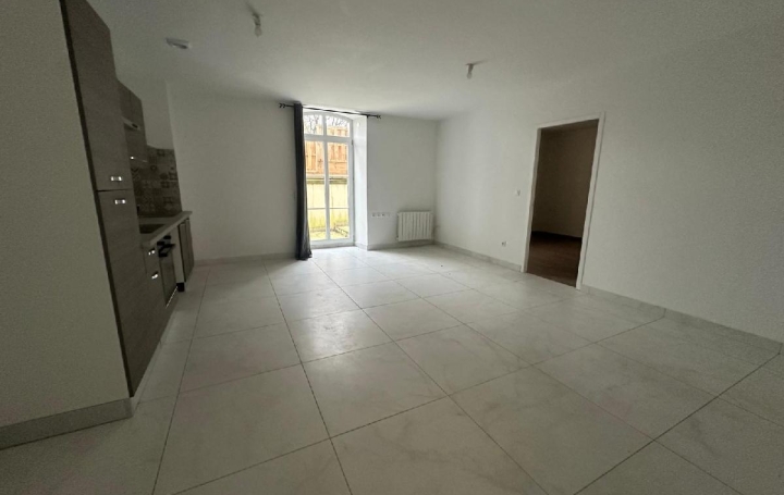 2 Pièces LE MANS (72000)  57 m2 129 320 € 