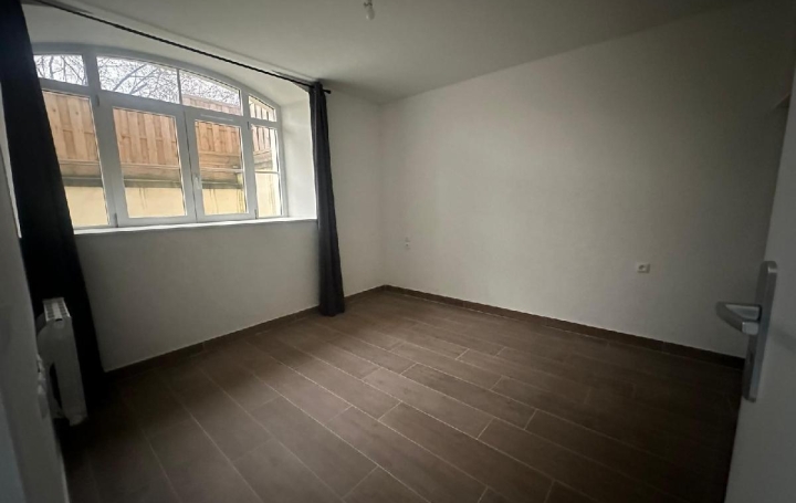 2 Pièces LE MANS (72000)  57 m2 129 320 € 