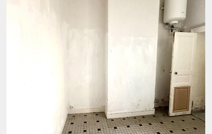 1 Pièce LE MANS (72000)  27 m2 64 400 € 