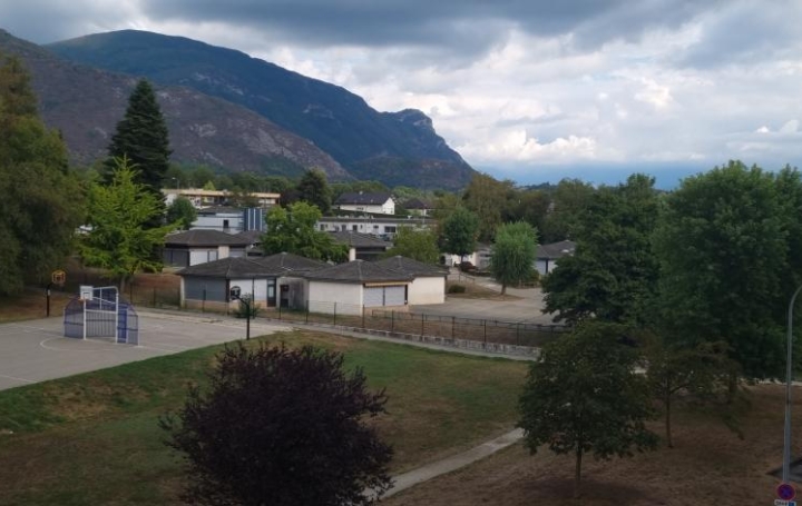 Réseau Immo-diffusion : Appartement P4  LA RAVOIRE  82 m2 980 € 