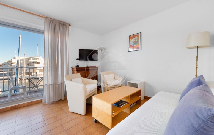 3 Pièces LE GRAU-DU-ROI (30240)  45 m2 374 € 