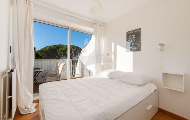 3 Pièces LE GRAU-DU-ROI (30240)  45 m2 374 € 