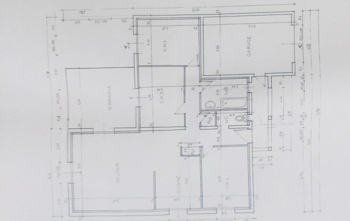 Villa LE GRAU-DU-ROI (30240)  96 m2 1 500 € 