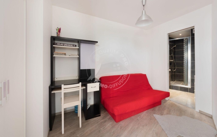4 Pièces LE GRAU-DU-ROI (30240)  70 m2 1 067 € 
