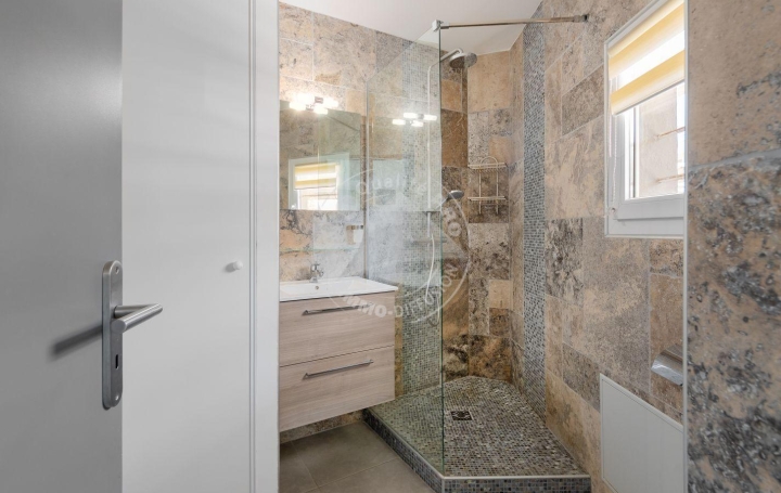 2 Pièces LE GRAU-DU-ROI (30240)  32 m2 413 € 