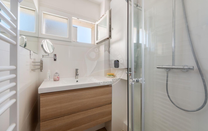 3 Pièces LE GRAU-DU-ROI (30240)  55 m2 575 € 