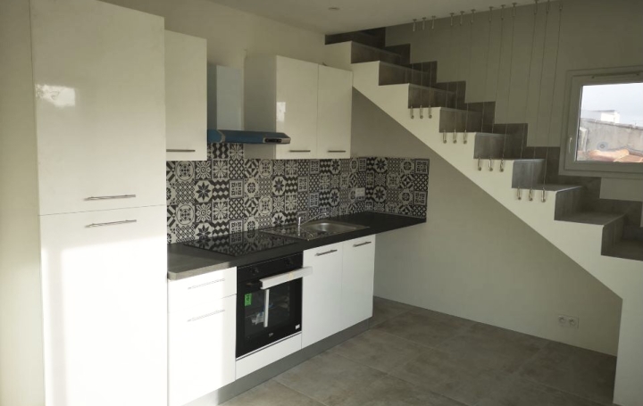 Appartement LE GRAU-DU-ROI (30240) 62 m<sup>2</sup> 1 000 € 