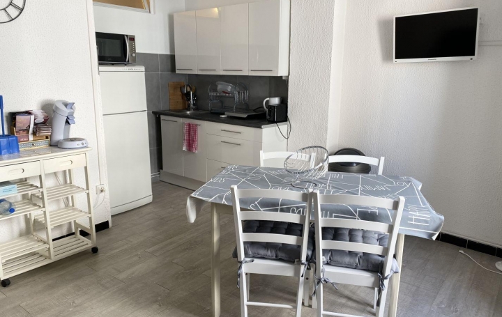Réseau Immo-diffusion : Appartement P2  LE GRAU-DU-ROI  43 m2 636 € 