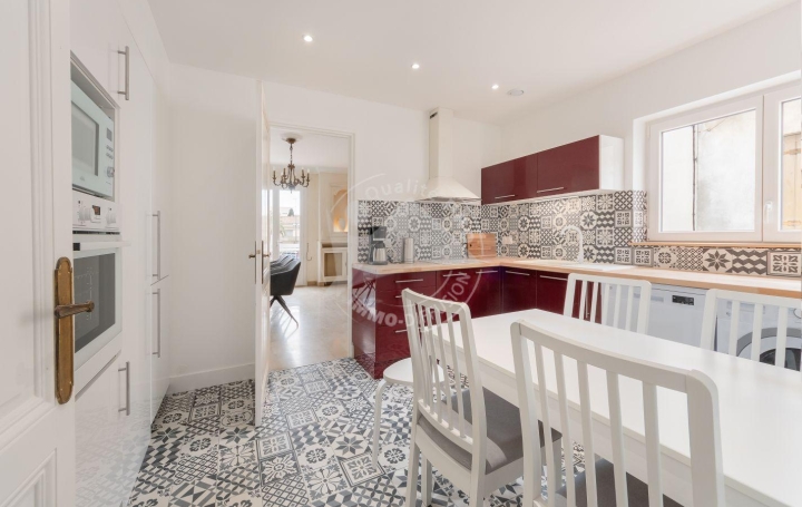 3 Pièces LE GRAU-DU-ROI (30240)  93 m2 440 € 