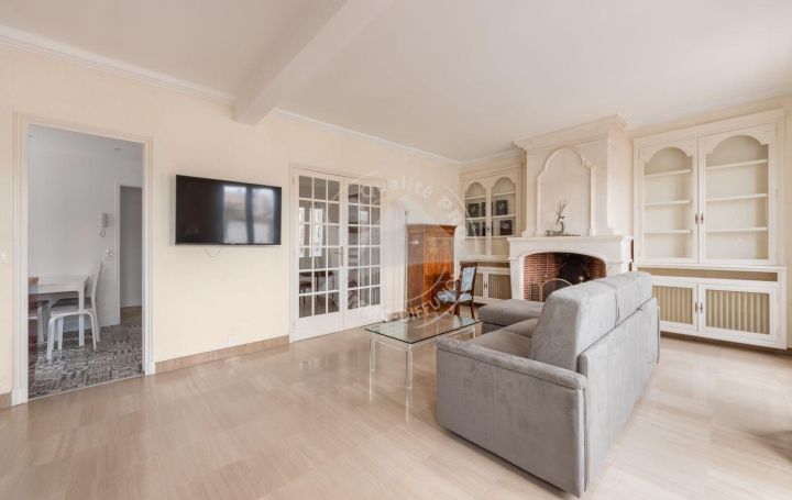 3 Pièces LE GRAU-DU-ROI (30240)  93 m2 440 € 