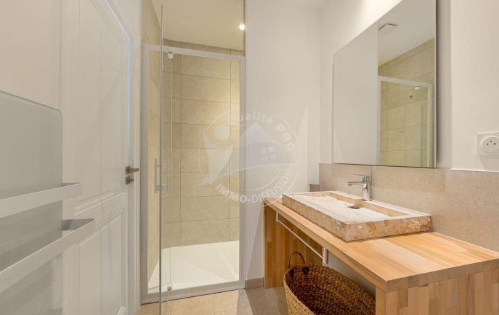 3 Pièces LE GRAU-DU-ROI (30240)  72 m2 440 € 