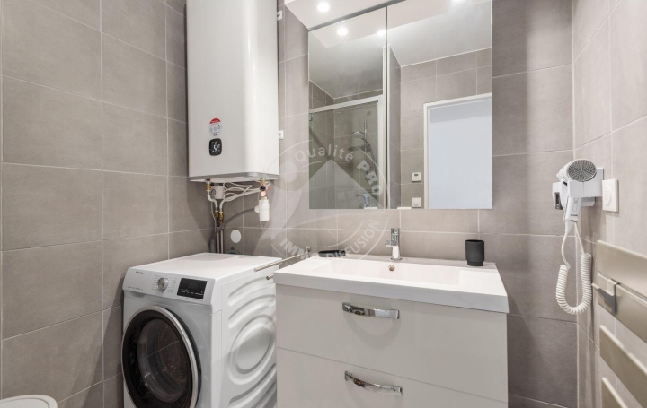 3 Pièces LE GRAU-DU-ROI (30240)  65 m2 550 € 