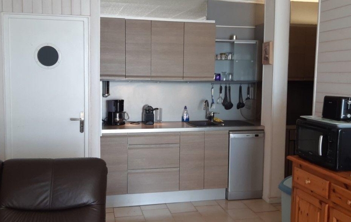 4 Pièces LE GRAU-DU-ROI (30240)  70 m2 420 € 