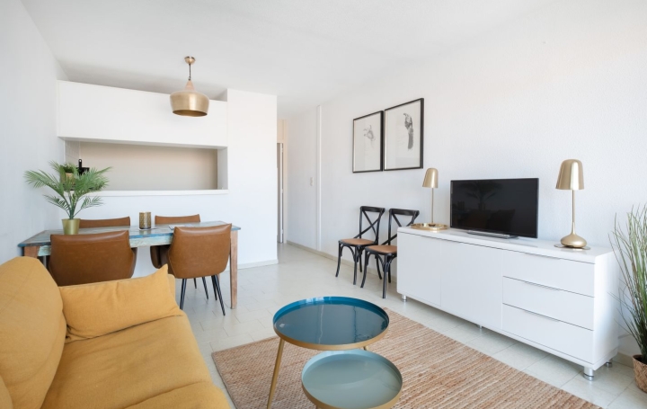 2 Pièces LE GRAU-DU-ROI (30240)  40 m2 420 € 