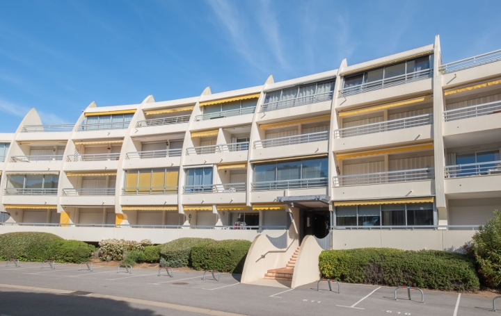 2 Pièces LE GRAU-DU-ROI (30240)  35 m2 380 € 