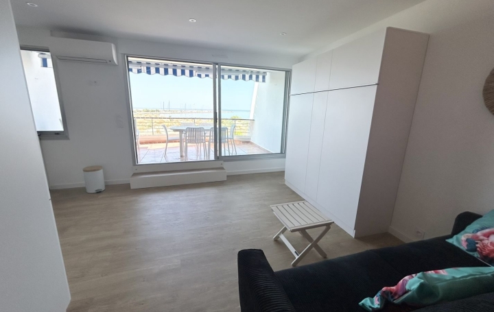 Studio LE GRAU-DU-ROI (30240)  28 m2 595 € 