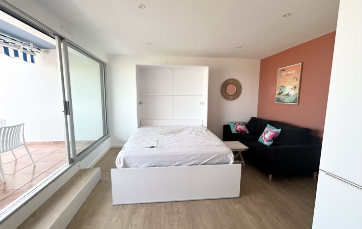 Studio LE GRAU-DU-ROI (30240)  28 m2 595 € 