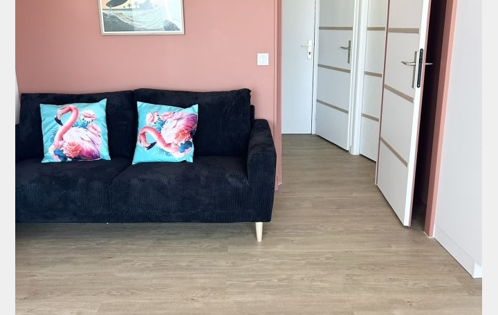 Studio LE GRAU-DU-ROI (30240)  28 m2 595 € 