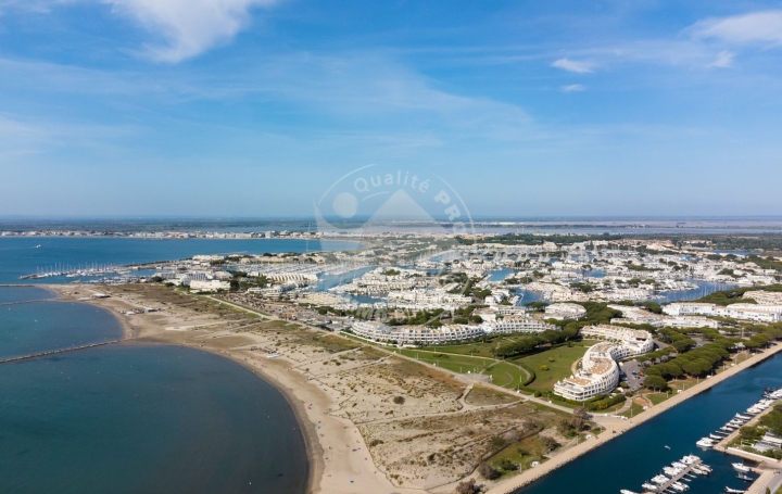 Studio LE GRAU-DU-ROI (30240)  28 m2 595 € 