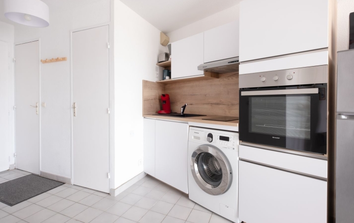 2 Pièces LE GRAU-DU-ROI (30240)  30 m2 350 € 