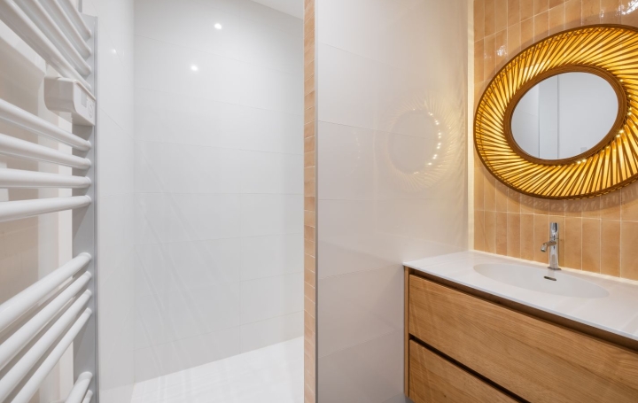 2 Pièces LE GRAU-DU-ROI (30240)  48 m2 450 € 