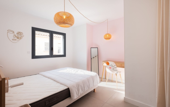 2 Pièces LE GRAU-DU-ROI (30240)  48 m2 450 € 